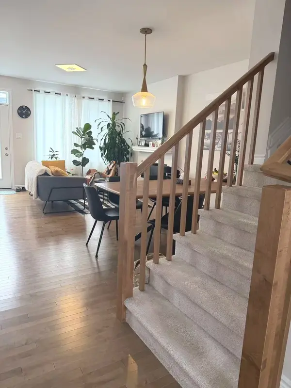 1892 Haiku ST, Barrhaven, ON K2J 6W7