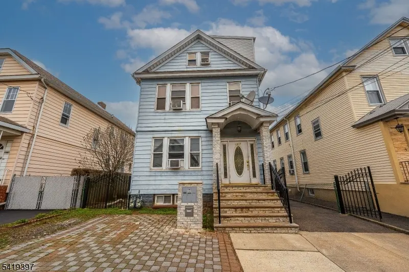 1417 Concord Pl, Elizabeth City, NJ 07208