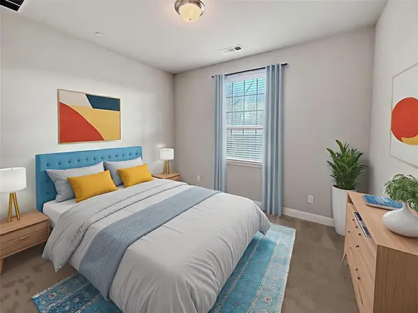 573 W Royal Lane, Irving, TX 75039