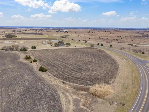 000 Fm 85, Ennis, TX 75119