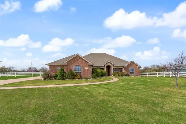 14001 Oak Bark Drive, Haslet, TX 76052