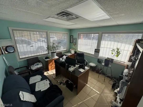 294 298 Broadway, Paterson City, NJ 07501