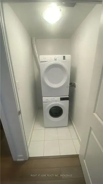 2799 Kingston RD #515, Toronto E08, ON M1M 1N1