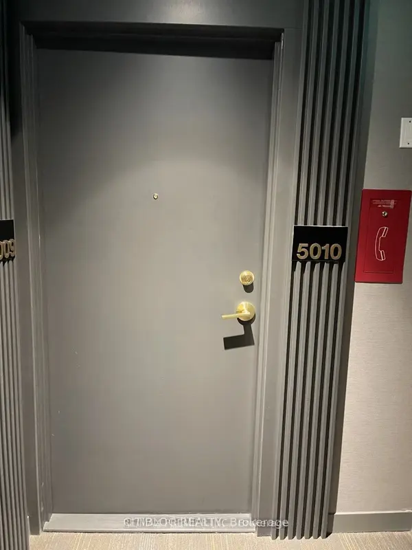 950 Portage Pkwy #5010, Vaughan, ON L4K 0J7