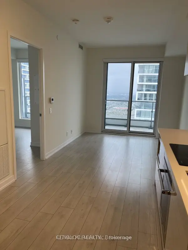 950 Portage Pkwy #5010, Vaughan, ON L4K 0J7