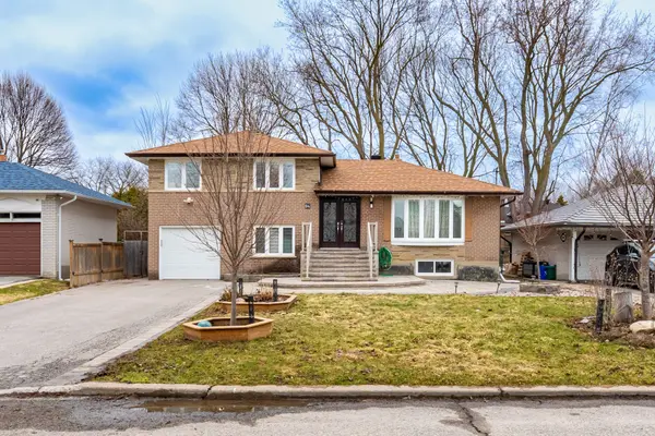 84 Lincoln Green DR, Markham, ON L3P 1R8