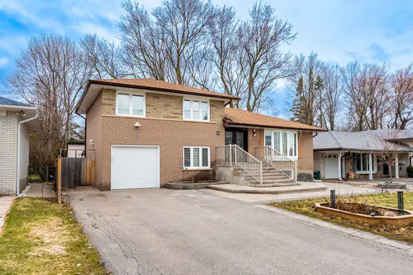 84 Lincoln Green DR, Markham, ON L3P 1R8