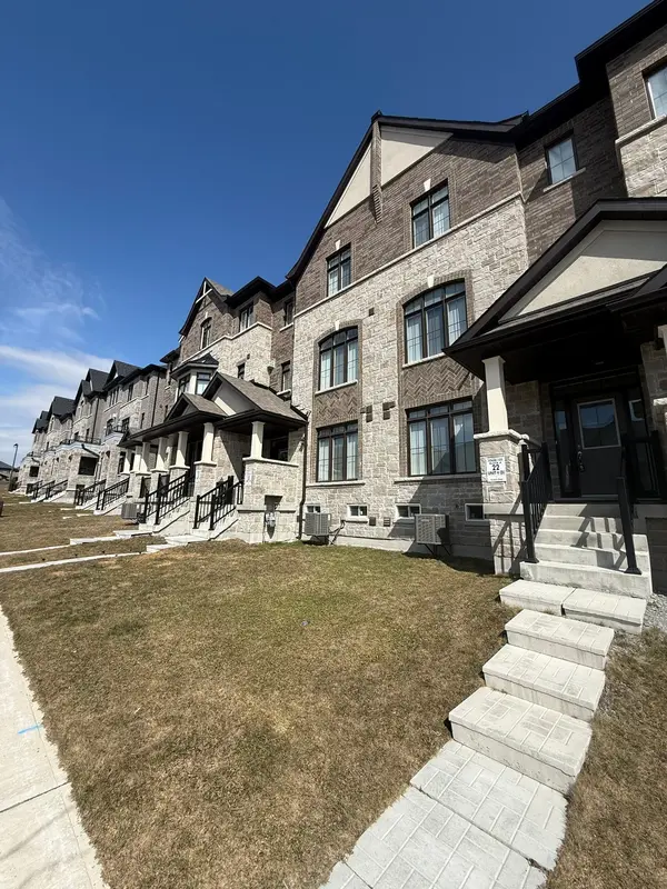 7 Verbena ST, East Gwillimbury, ON L9N 0T6