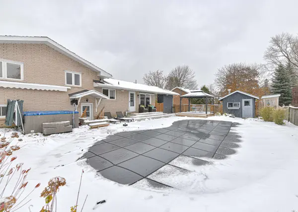 201 Point ST, Clearview, ON L0M 1S0