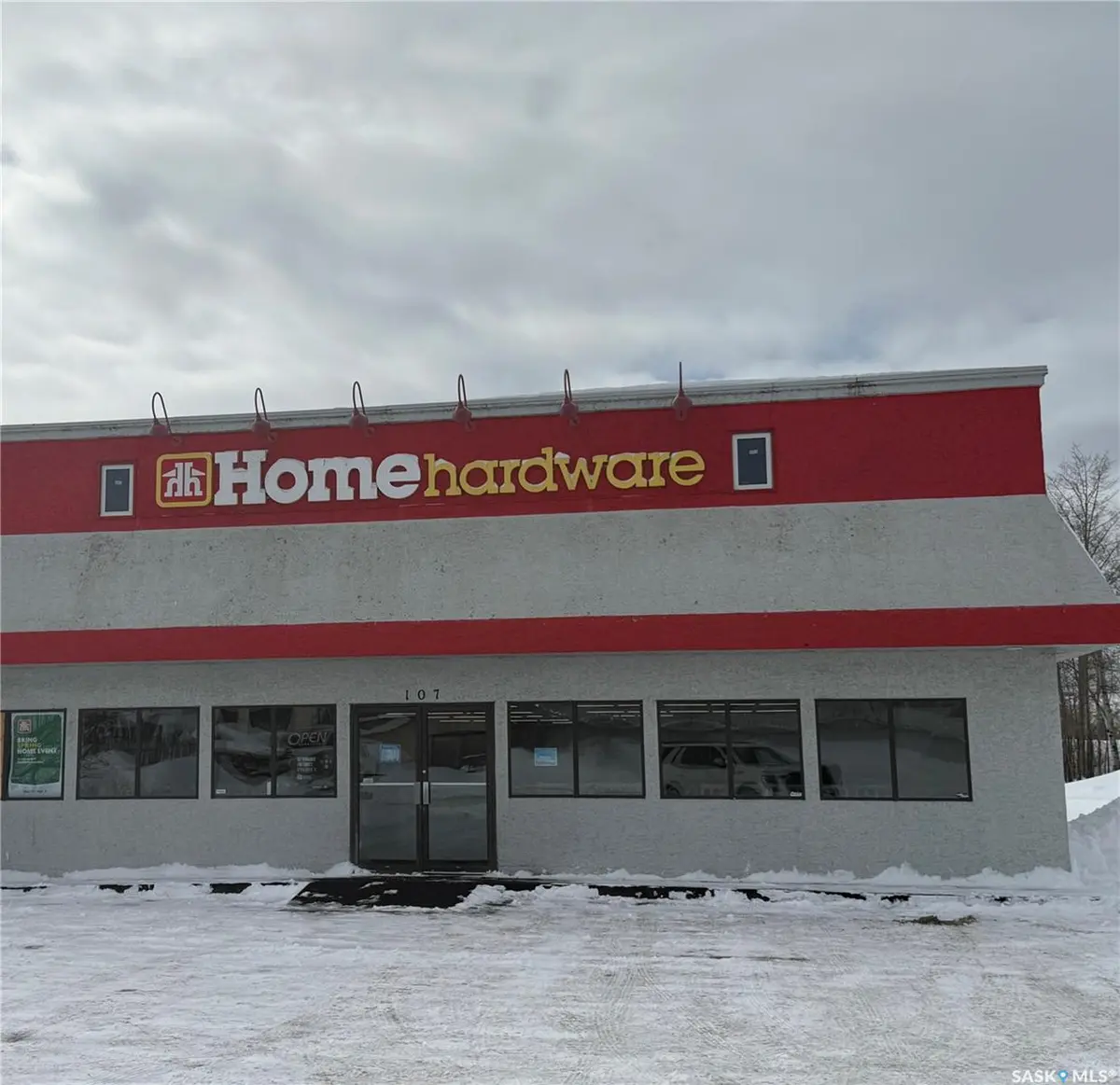 107 & 116 Brown STREET, La Ronge, SK S0J 1L0