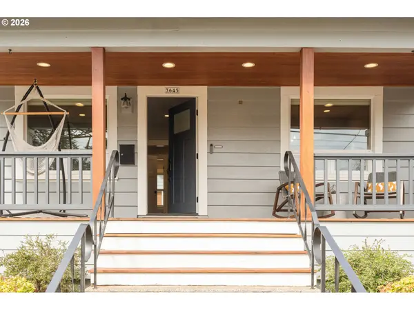 3645 SE CENTER ST, Portland, OR 97202