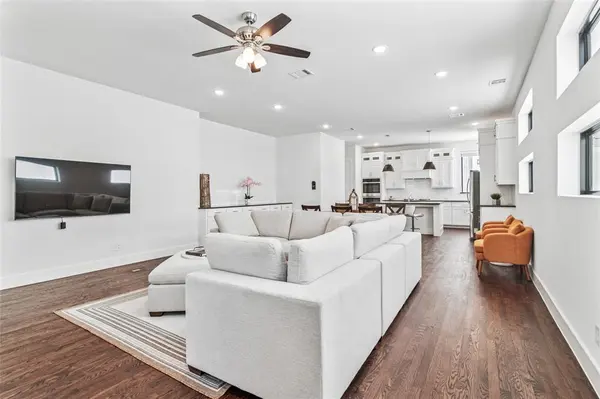 510 Winners Circle, Rowlett, TX 75088