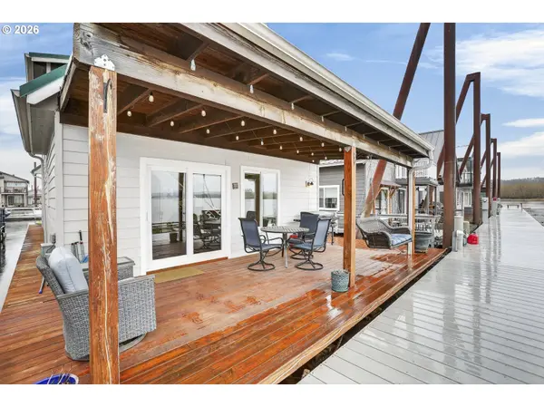 19609 NE Marine DR #A5, Portland, OR 97230