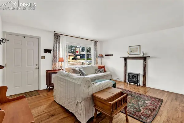 1610 N Chelton RD, Colorado Springs, CO 80909