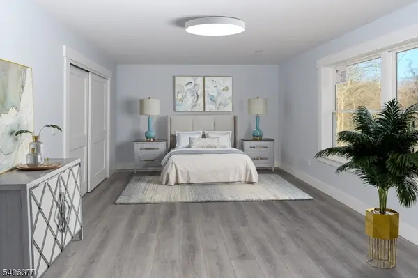 142 PASSAIC AVE, Roseland Boro, NJ 07068