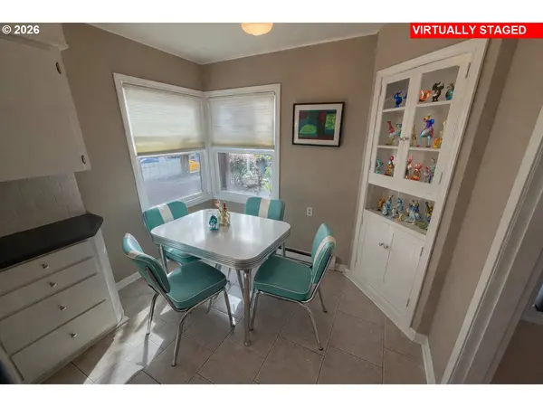 6340 SE 77TH AVE, Portland, OR 97206