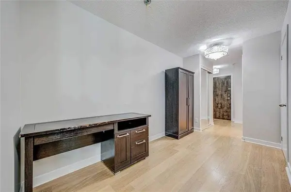 33 Bay ST #1403, Toronto C01, ON M5J 2Z3