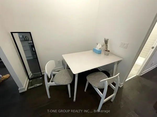 25 Richmond ST E #608, Toronto C08, ON M5C 0A6