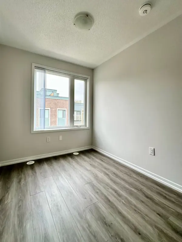 5 William Jackson WAY #51, Toronto W06, ON M8V 0J5