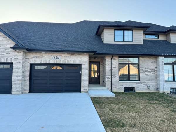 513 Water RD E, Amherstburg, ON N9V 4C5