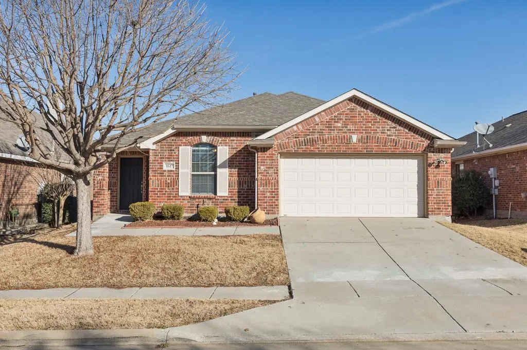 1617 Nighthawk Drive, Little Elm, TX 75068