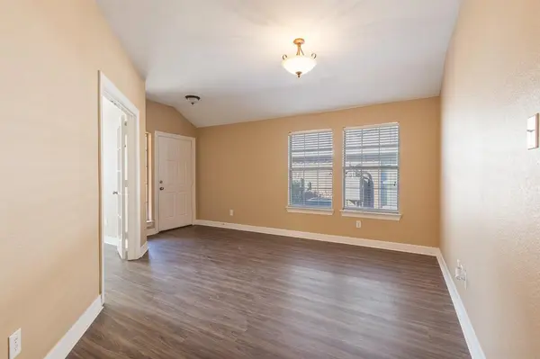 1617 Nighthawk Drive, Little Elm, TX 75068