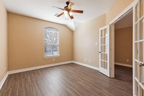 1617 Nighthawk Drive, Little Elm, TX 75068