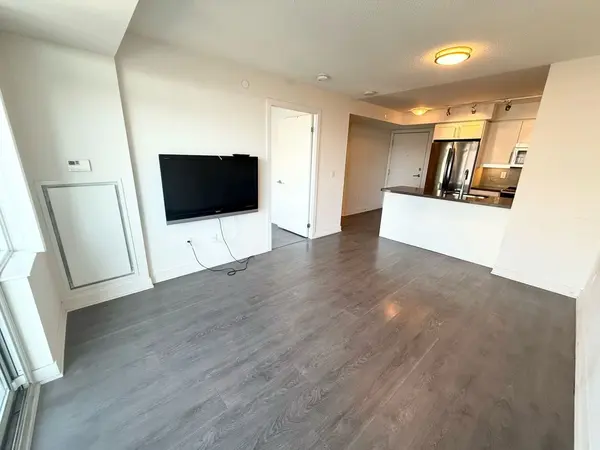 525 Adelaide ST W #1008, Toronto C01, ON M5V 0N7