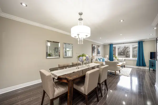 32 Rosemount DR,  Toronto E04,  ON M1K 2W9