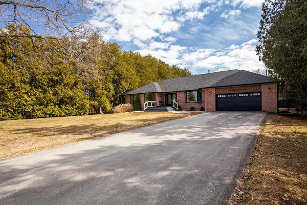 567 Lake DR E, Georgina, ON L0E 1S0