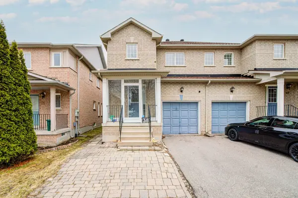 58 Warren Bradley ST,  Markham,  ON L6C 2W4