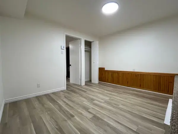 77 King ST #Unit 3, Halton Hills, ON L7G 2G8