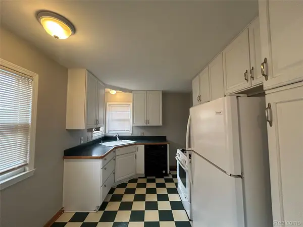 17697 OLYMPIA, Redford Charter Township, MI 48240