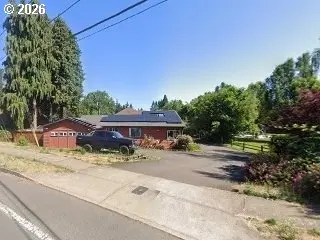 7817 SE STRAWBERRY LN, Milwaukie, OR 97267