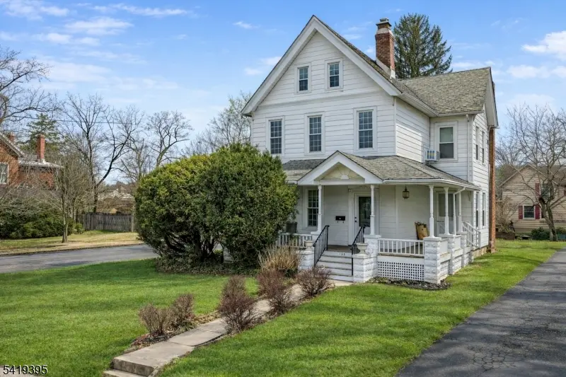 153 W Union Ave, Bound Brook Boro, NJ 08805