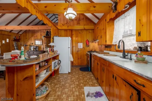 19 Amicalola Rd, Vernon Twp., NJ 07462