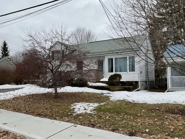 294 St George ST, Mississippi Mills, ON K0A 1A0