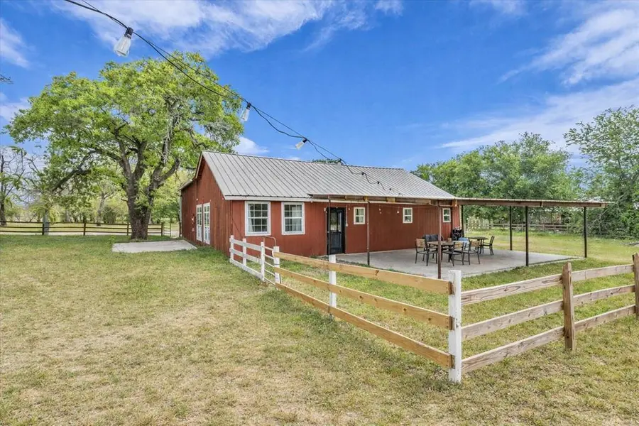 261 Windmill Lane, Waco, TX 76705