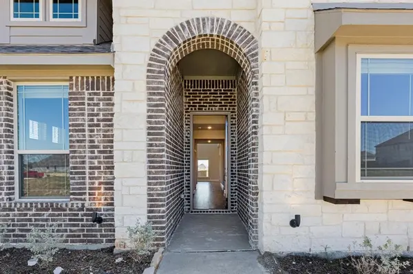 11716 Flathead Court, Godley, TX 76044