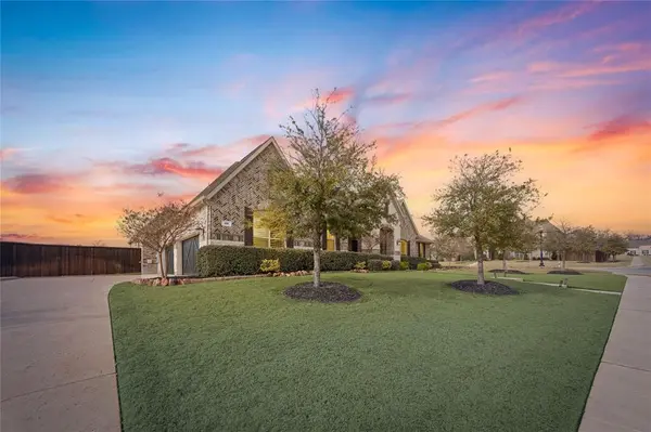 816 Gallant Fox Trail, Keller, TX 76248