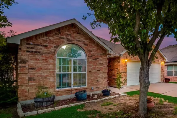 4403 New Meadow Drive, Mansfield, TX 76063