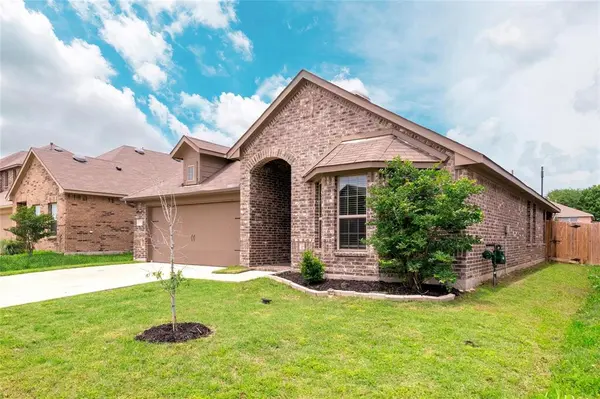4142 Perch Drive, Forney, TX 75126