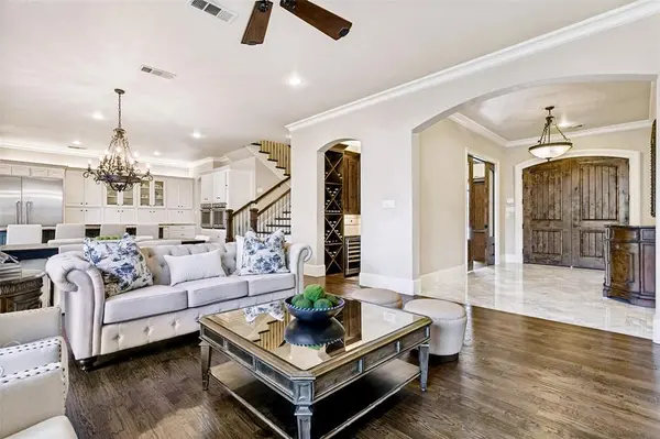 4505 W Amherst Avenue, Dallas, TX 75209