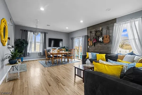 418 Jackson Ave, Elizabeth City, NJ 07201