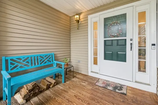 9 Mahogany Way, Randolph Twp., NJ 07869