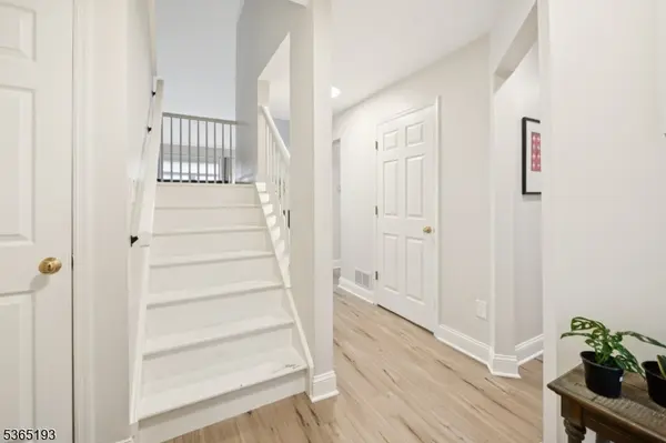 9 Mahogany Way, Randolph Twp., NJ 07869