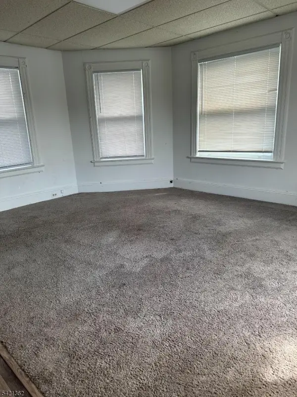 10 Newark Pompton Tpke, Riverdale Boro, NJ 07457