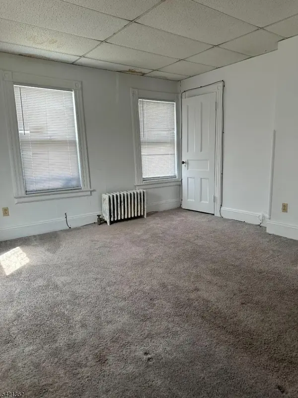 10 Newark Pompton Tpke, Riverdale Boro, NJ 07457