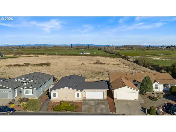 51374 SE Hoodview DR, Scappoose, OR 97056