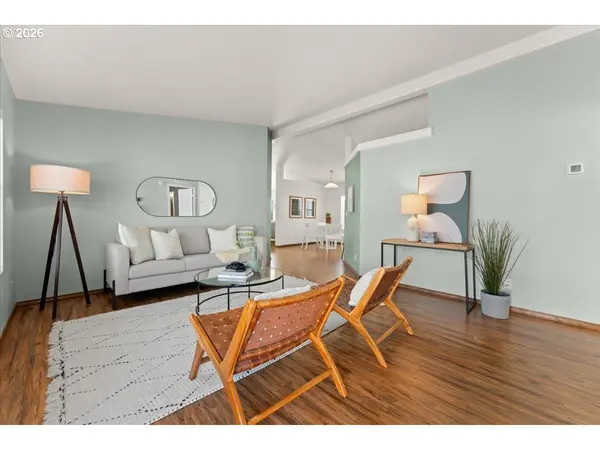 51374 SE Hoodview DR, Scappoose, OR 97056